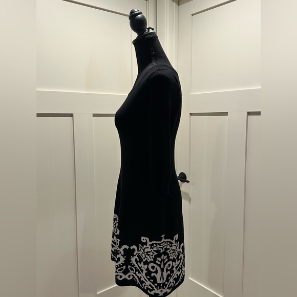 Sequin Hearts black and white dress - Picture 2 of 5